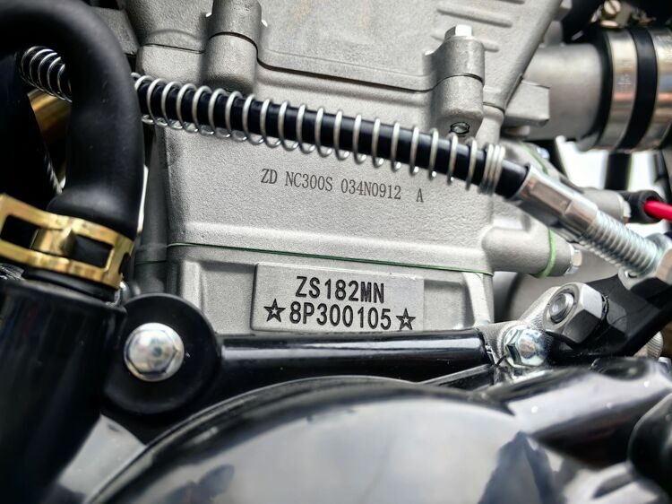JHL Z8i